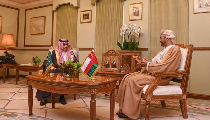 وزير خارجية السعودية: فتح المعبر الحدودي سيطور الاستثمار مع سلطنة عمان