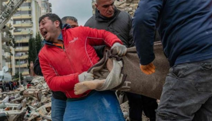 ملحمة شعبية عمانية كبرى لجمع التبرعات لمساعدة ضحايا زلزال سوريا وتركيا