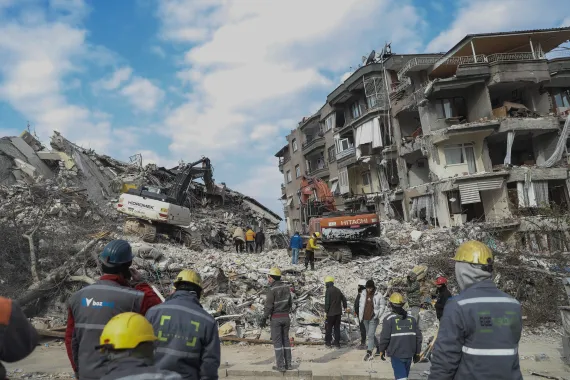 زلزال تركيا وسوريا.. حصيلة الضحايا تتجاوز 29 ألفًا والهزات الارتدادية مستمرة