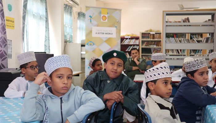 عمان شل تدشن برنامج شل انكسبلوررز للناشئة