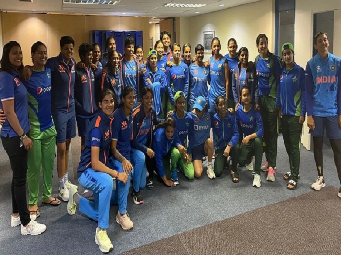 "All smile": Watch India-Pakistan players interact after the entertaining Women's T20WC 2023 match