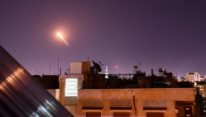 مقتل 5 أشخاص جراء قصف إسرائيلي على دمشق