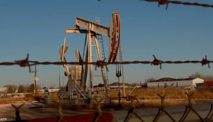 النفط مستقر مع ترقب المستثمرين لمحضر اجتماع ’الفيدرالي’