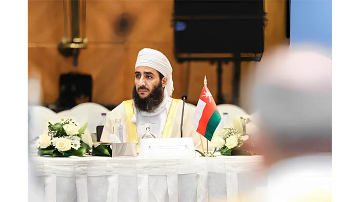 Session in Jeddah holds discussion on Islamic law