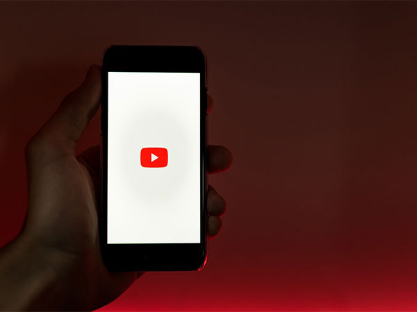 YouTube testing '1080p Premium' streaming option for mobile app users