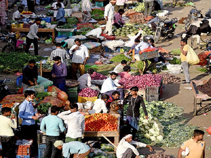 Inflation in Pakistan crosses 40% for first time in five months