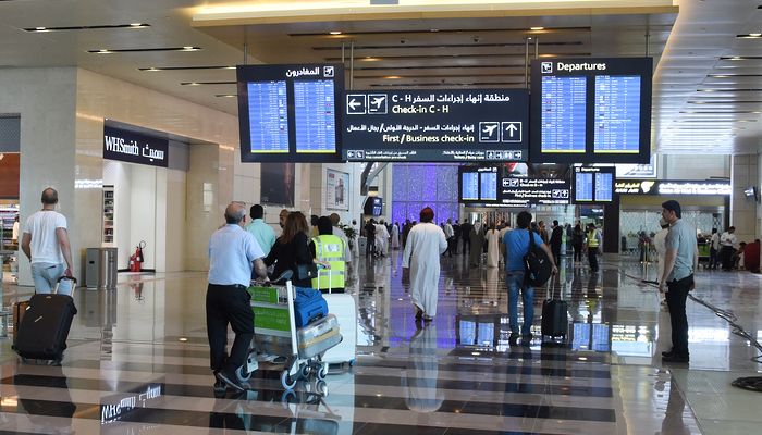 أعداد القادمين عبر مطارات سلطنة عُمان يسجل ارتفاعًا..وهذه الجنسية الأكثر استخدامًا