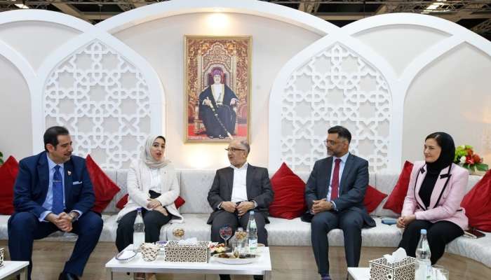 Heritage Minister meets UAE Economy Minister, Bahrain Tourism Minister