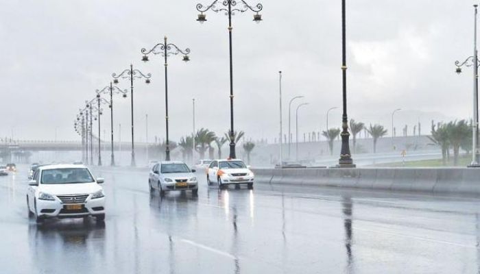 اليوم.. أجواء سلطنة عمان على موعد مع منخفض جوي لمدة 5 أيام