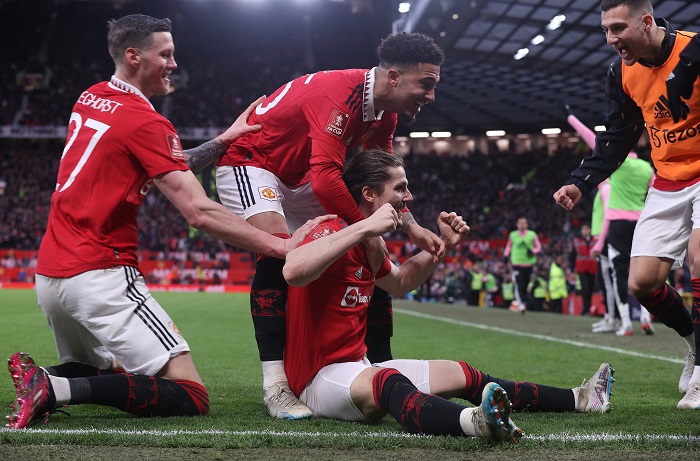 FA Cup: Manchester United's late comeback seal their place in semifinal