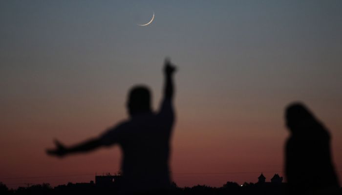 ثبوت رؤية هلال شهر رمضان في سلطنة عمان.. وغدا غرة الشهر المبارك