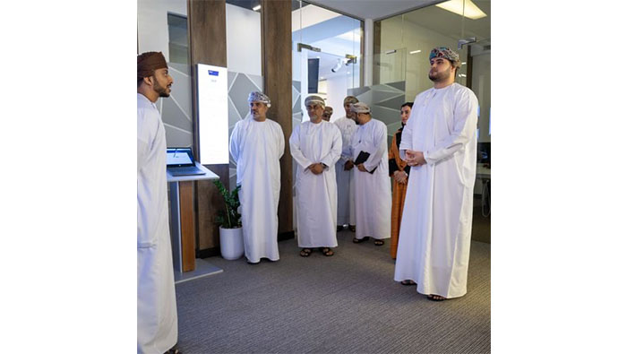 Sayyid Bilarab visits Omani start-ups