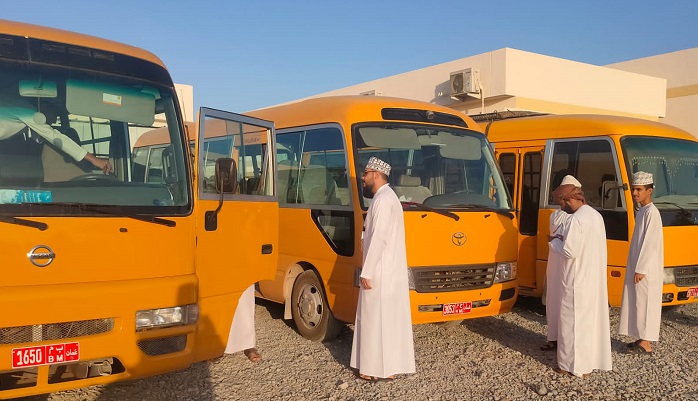 Transport Ministry begins school bus inspections in Oman
