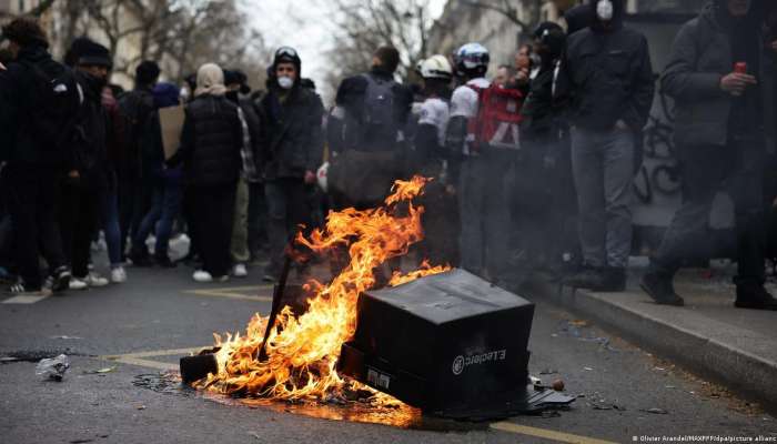 France: Clashes between pension reform protesters, police