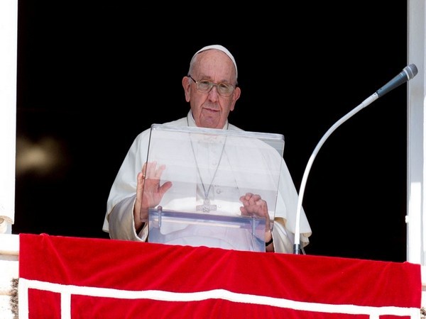 Pope Francis admitted to hospital with respiratory infection