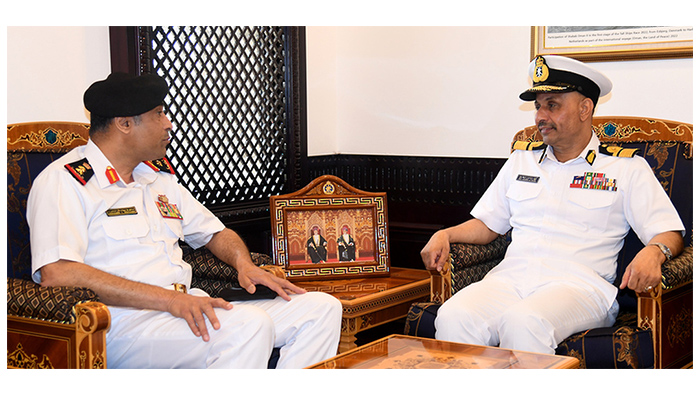 RNO commander receives Combined Task Force commander