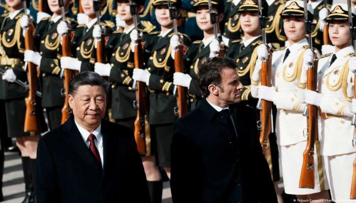 中国国家主席习近平会见法国总统阿长音符号