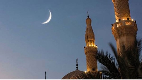 How long would the Eid holidays be in Oman?