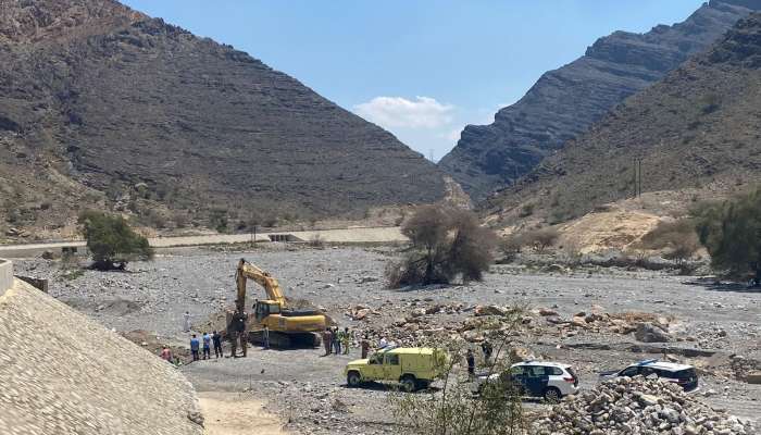 Three workers die in sand collapse incident