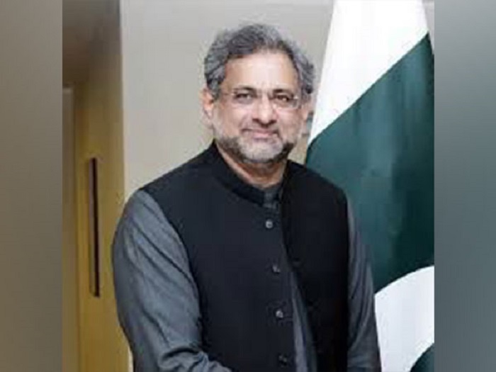 Rs 20 billion embezzled from PM's free flour scheme, Pakistan Muslim League leader claims