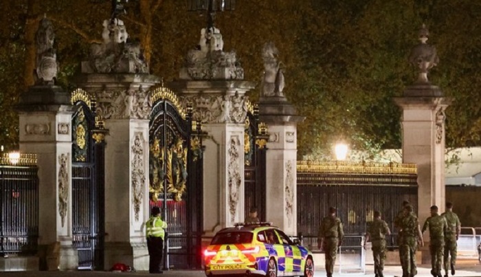 Coronation Week: Shotgun cartridges thrown in Buckingham Palace grounds?