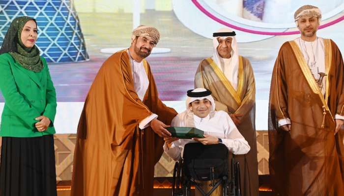 Delegated by HM The Sultan, Diwan of Royal Court Minister honours youth action pioneers in GCC states