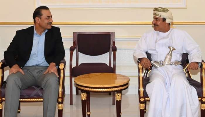 Pakistan Army’s Chief of Staff arrives in Oman