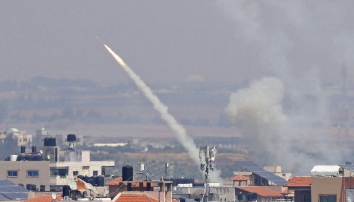 إطلاق قذائف صاروخية من غزة باتجاه إسرائيل