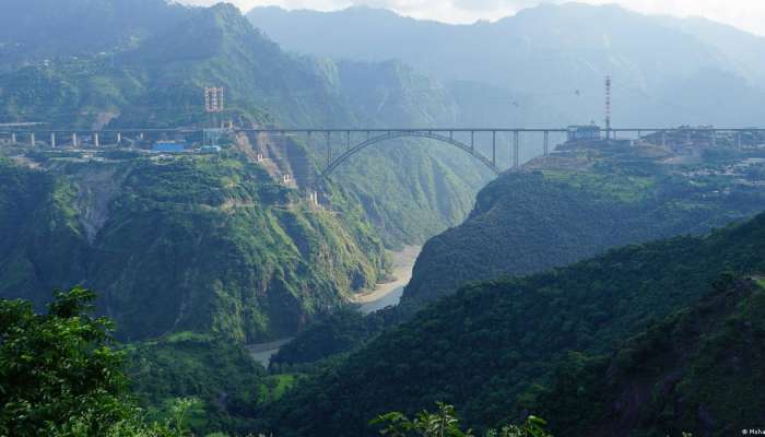 India builds world's tallest railway bridge in Kashmir