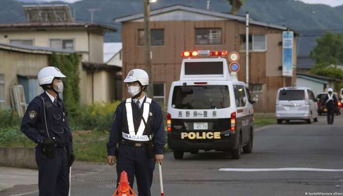 Woman, 2 cops died in stabbing, shooting in Japan