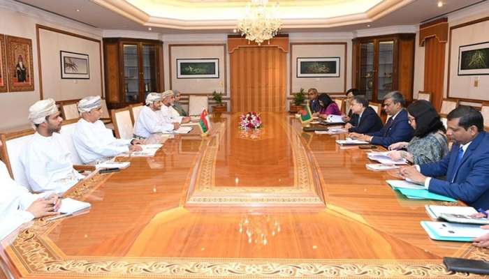 Oman, Bangladesh hold talks to enhance cooperation