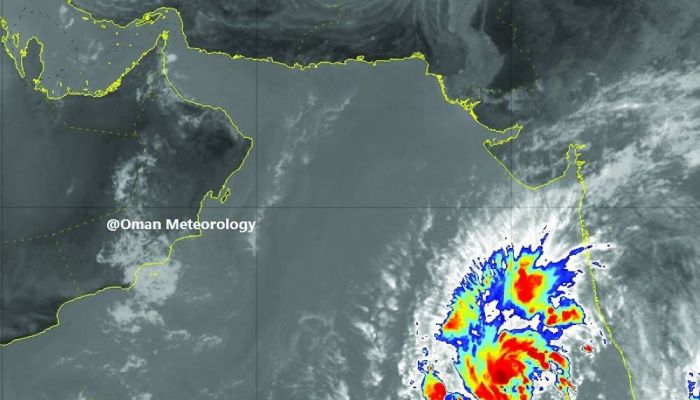 احتمال تشكل حالة مدارية جنوب شرق بحر العرب خلال أيام