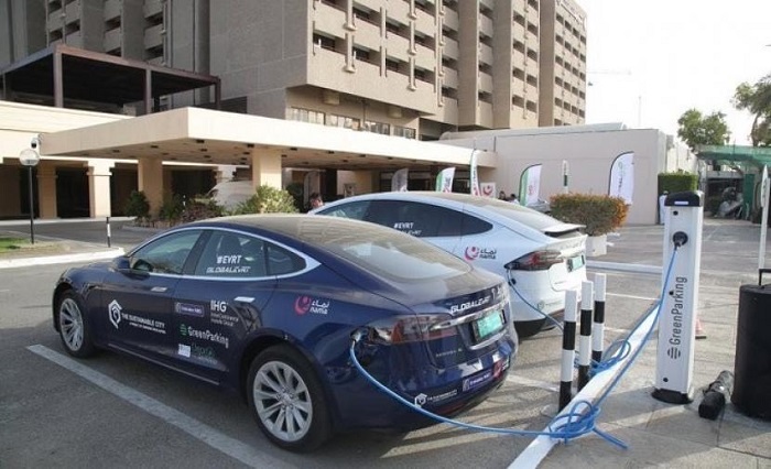 Oman government offers tax incentives to promote EV purchases