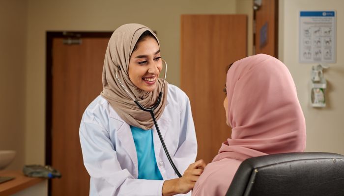 بنك مسقط وشركة متلايف الأمريكية يطلقان خططاً تأمينية ضد الأمراض المستعصية