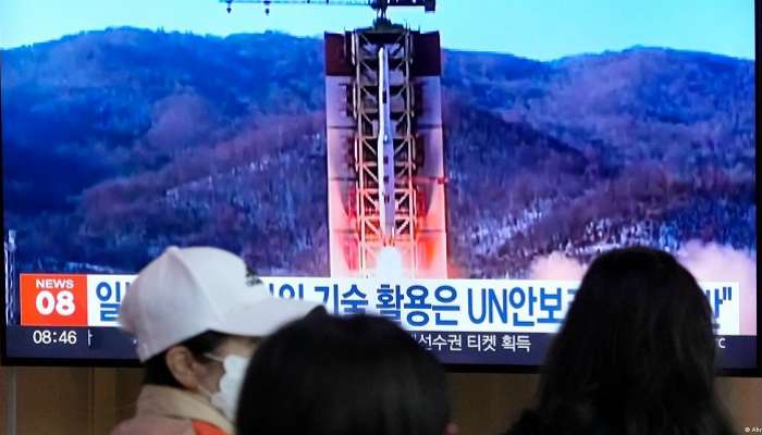 North Korea space launch fails after rocket crashes into sea