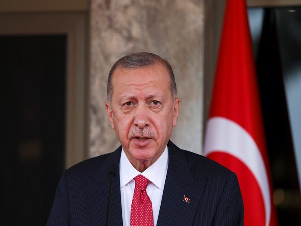 Turkish President Erdogan unveils new cabinet line-up