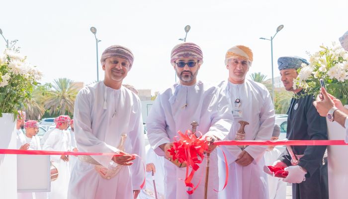 بنك مسقط يحتفل رسميًا بافتتاح فرع جديد في منطقة الحيل بولاية السيب