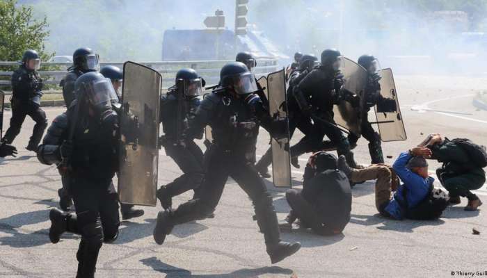 France: Protest against Alpine rail project turns violent