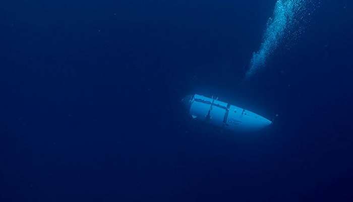 Titanic submarine search: Banging noises heard