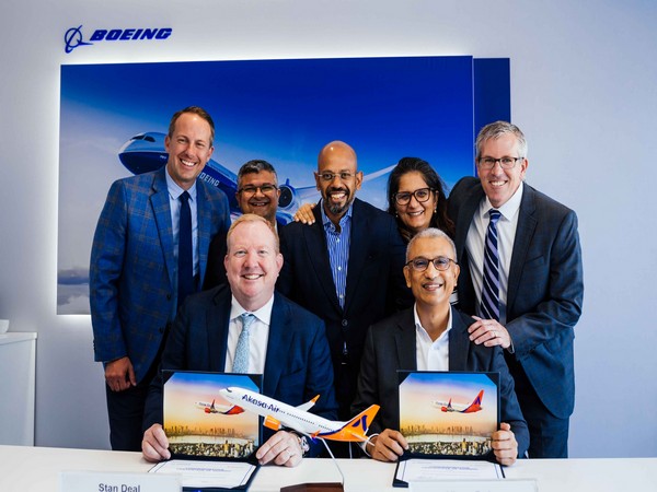 India's Akasa Air places order for four 737-8 jets from Boeing