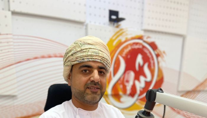 بعد بروز "شباب عمانيين" يتداولون في منصات عالمية.. مسؤول للشبيبة: سندشن مبادرة لرفع ثقافة التداول لدى المجتمع