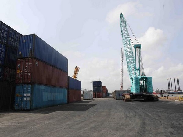 Pakistan to hand over Karachi Port to UAE over low reserves