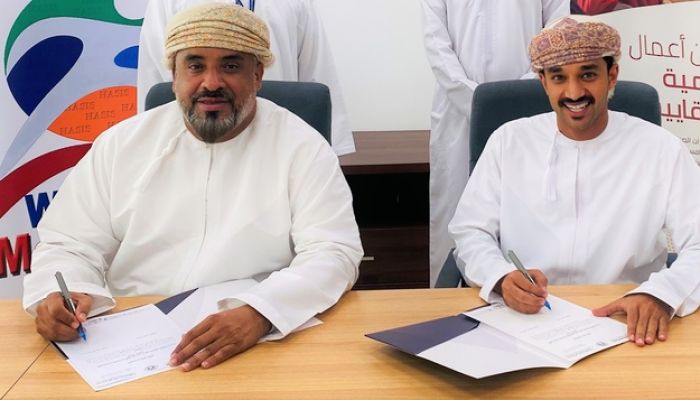 التوقيع على عقود مناولة في مدينة صور الصناعية بـ 3 ملايين ريال