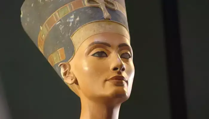 Why Nefertiti still fascinates us today