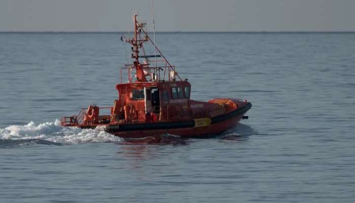 Migrant boats carrying hundreds missing off Canary Islands