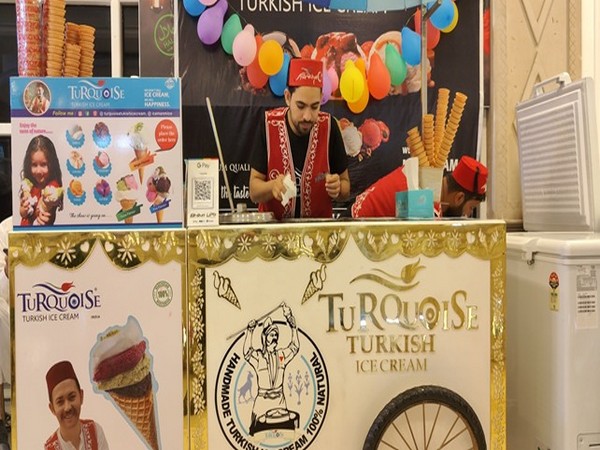 Turkish ice cream 'Turquoise' takes Kashmir Valley by storm