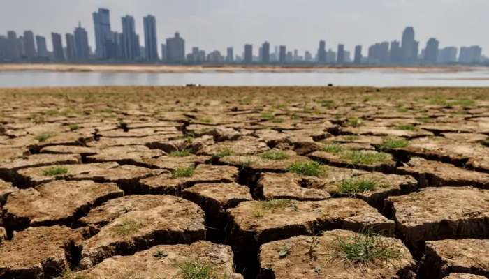 US climate envoy Kerry visits China to restart climate talks