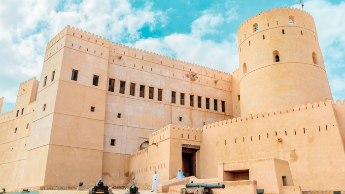 Oman targets 3.5 million Tourists arrival this year