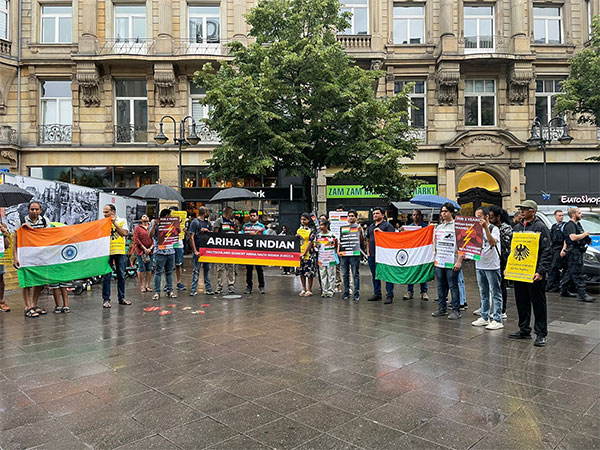 Germany: Indian community holds peaceful protest demanding repatriation of baby Ariha