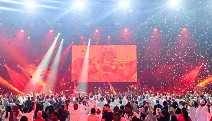 مهرجان " مفاجآت صيف دبي " يستضيف أفضل المواهب في المنطقة في فعالية " بيت ذا هيت "